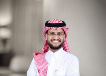 𝗢𝗺𝗮𝗿 𝗔𝗹𝗾𝗮𝗵𝘁𝗮𝗻𝗶: 𝗩𝗶𝘀𝗶𝗼𝗻𝗮𝗿𝘆 𝗠𝗲𝗱𝗶𝗮 𝗮𝗻𝗱 𝗣𝘂𝗯𝗹𝗶𝗰 𝗥𝗲𝗹𝗮𝘁𝗶𝗼𝗻𝘀 𝗟𝗲𝗮𝗱𝗲𝗿 𝗗𝗿𝗶𝘃𝗶𝗻𝗴 𝗦𝘁𝗿𝗮𝘁𝗲𝗴𝗶𝗰 𝗖𝗼𝗺𝗺𝘂𝗻𝗶𝗰𝗮𝘁𝗶𝗼𝗻 𝗮𝗻𝗱 𝗖𝗿𝗲𝗮𝘁𝗶𝘃𝗲 𝗜𝗻𝗻𝗼𝘃𝗮𝘁𝗶𝗼𝗻