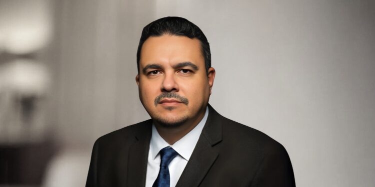 𝗛𝗲𝘀𝗵𝗮𝗺 𝗔𝗺𝗲𝗿: 𝗩𝗶𝘀𝗶𝗼𝗻𝗮𝗿𝘆 𝗔𝘂𝘁𝗼𝗺𝗼𝘁𝗶𝘃𝗲 𝗘𝘅𝗲𝗰𝘂𝘁𝗶𝘃𝗲 𝗣𝗶𝗼𝗻𝗲𝗲𝗿𝗶𝗻𝗴 𝗜𝗻𝗻𝗼𝘃𝗮𝘁𝗶𝗼𝗻, 𝗚𝗿𝗼𝘄𝘁𝗵, 𝗮𝗻𝗱 𝗠𝗮𝗿𝗸𝗲𝘁 𝗟𝗲𝗮𝗱𝗲𝗿𝘀𝗵𝗶𝗽 𝗶𝗻 𝘁𝗵𝗲 𝗠𝗘𝗡𝗔 𝗥𝗲𝗴𝗶𝗼𝗻